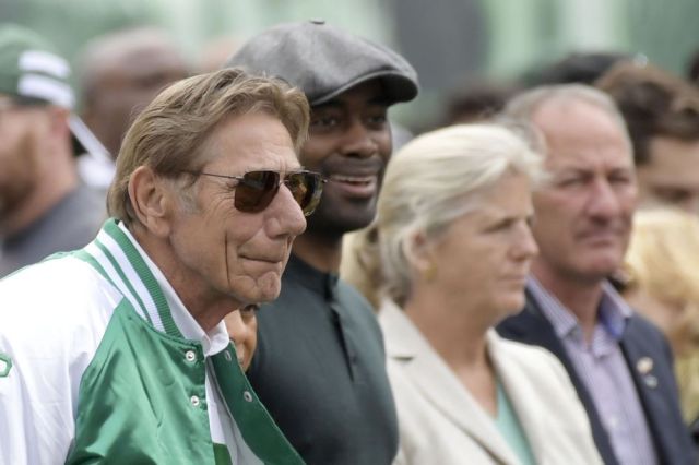 Namath-min Joe Namath 'optimistic' about future for Jets, Darnold